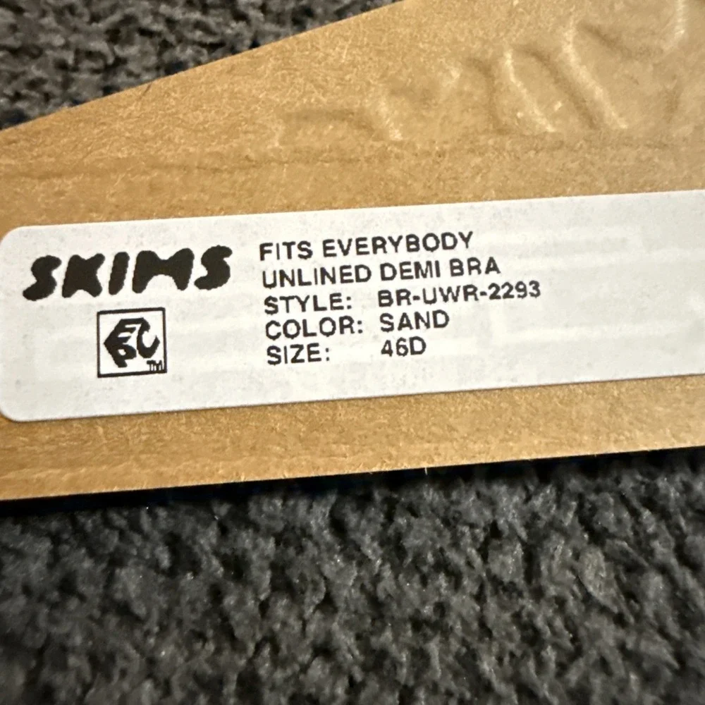 Skims Fits Everybody Unlined Demi Bra - New - Sand - 46D
